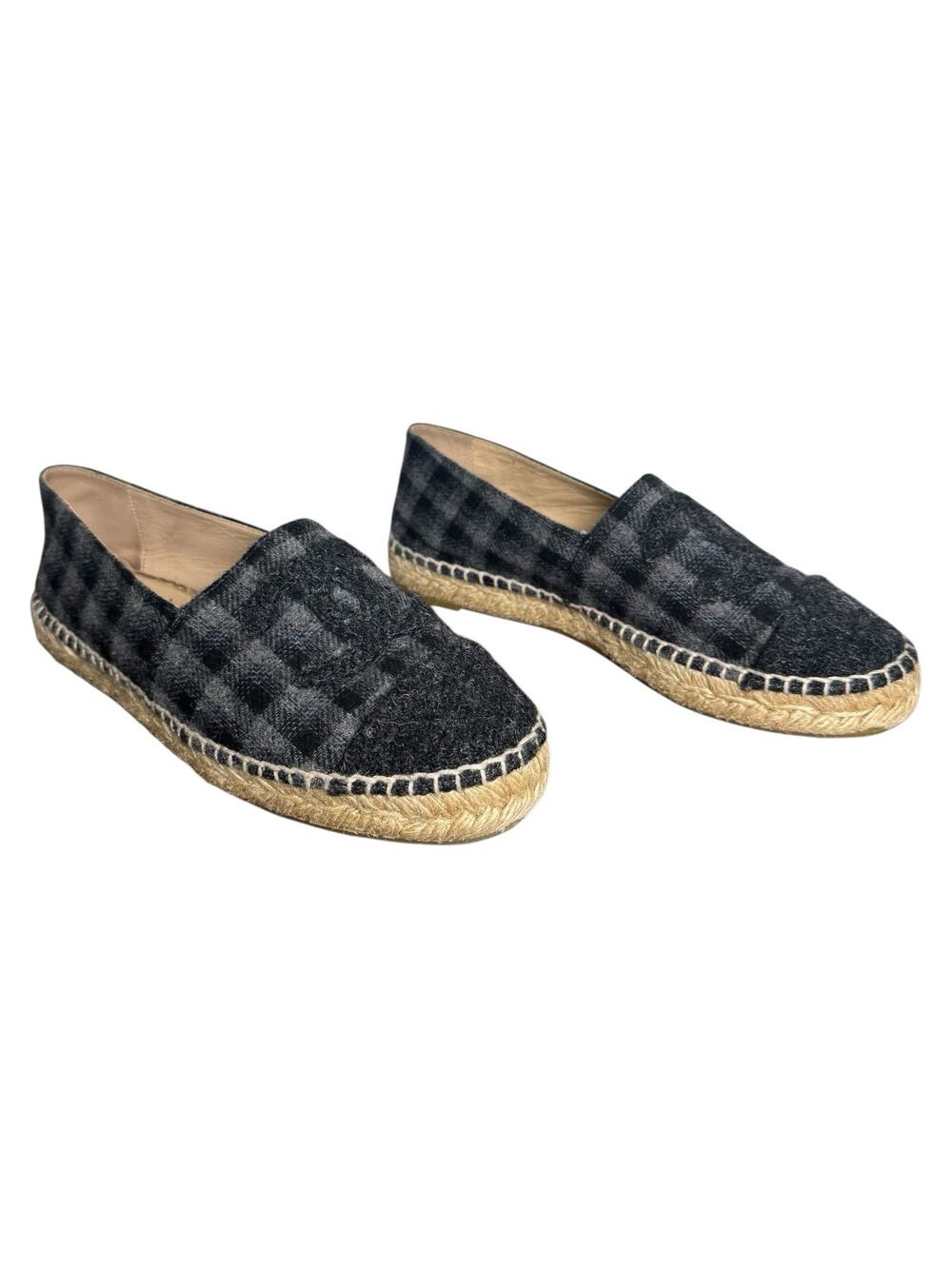 Chanel Flannel CC Espadrilles Dark Gray Black Plaid Size 37 EU, 7 US